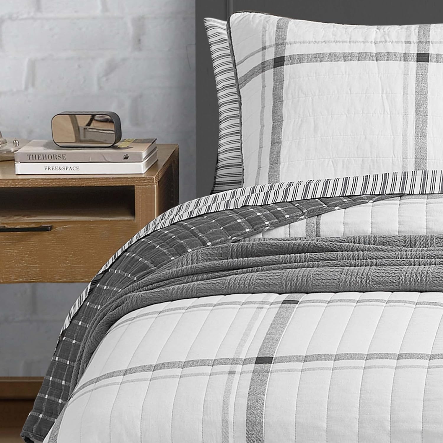 image:imageNautica Twin Quilt Set All Season Cotton Bedding with Matching Sham Dorm Room Essentials Fleetville GreyWhite TwinKing