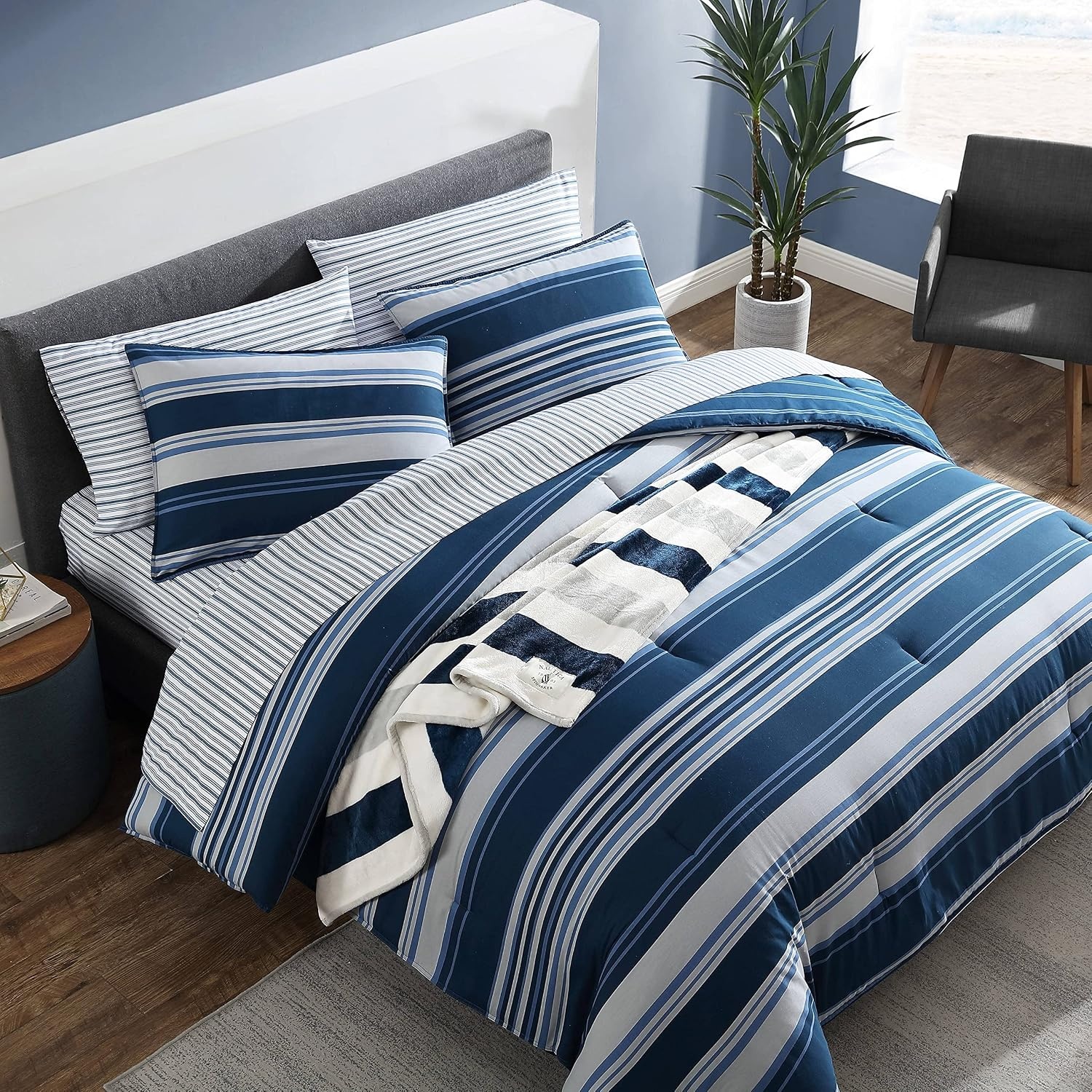 image:imageNautica TwinTwin XL Comforter Set Reversible Cotton Bedding with Matching Sham Medium Weight for Year Round Use Dorm Essentials OekoTex Certified Lakeview BlueQueen