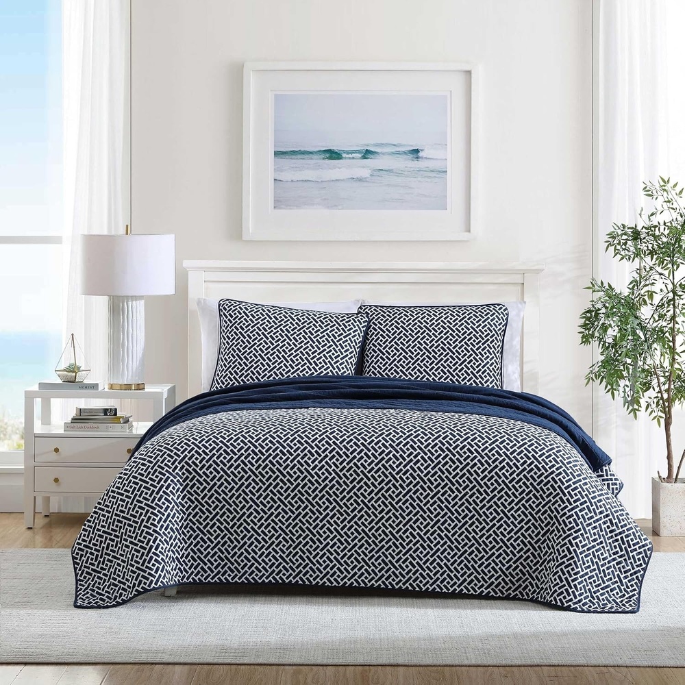image:imageNautica  Quilt Set Soft Bedding with Matching Sham Rounded Corner Reversible Design Coleridge Blue TwinLockridge Navy