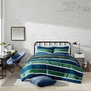Nautica – Full Size Bed in a Bag, Reversible Comforter Set with Fitted Sheet, Pillowcases, Shams & Laundry Bag, 7-Piece College Dorm Room Essentials (Captain’s Blue/Green)(Pine Bay Navy)
