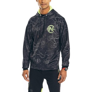 Nautica Men’s Competition Sustainably Crafted Printed Hoodie(True Black)